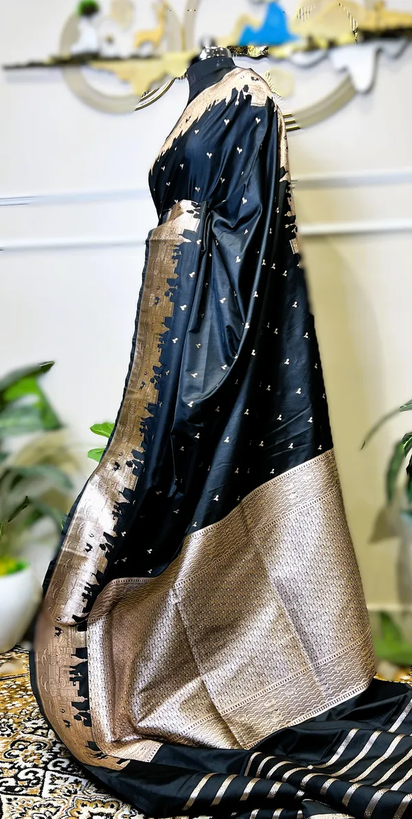 Pure_Mushroo_Silk_Banarasi_Ghaat_Saree