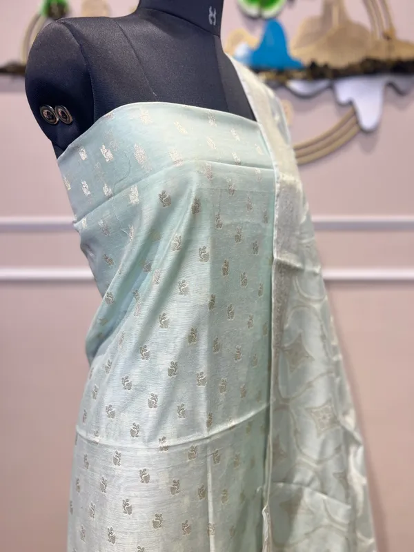 Mint_Woven_Suit_For_Women
