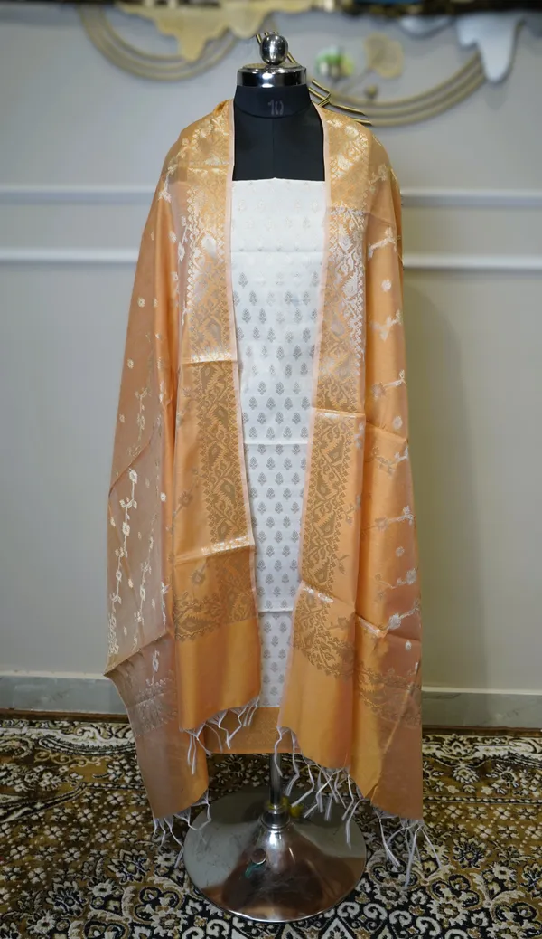 Banarasi_Zari_Woven_Unstitched_Suit_Fabric