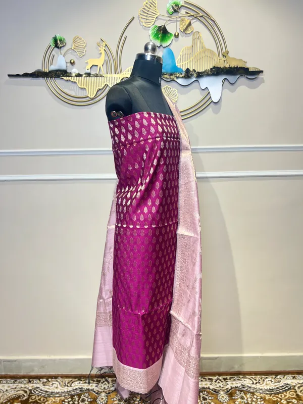 Magenta_Jacquard_Suit_for_Women