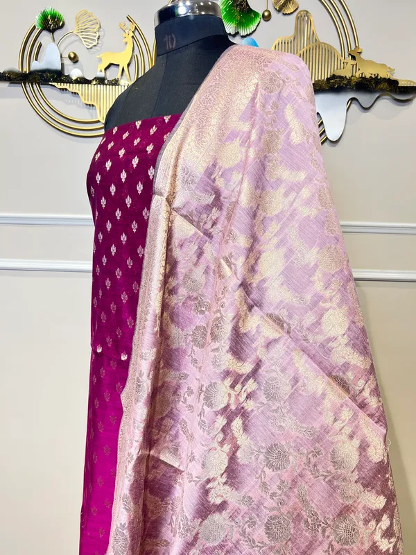 Lavender_Woven_Floral_Suit_for_Women