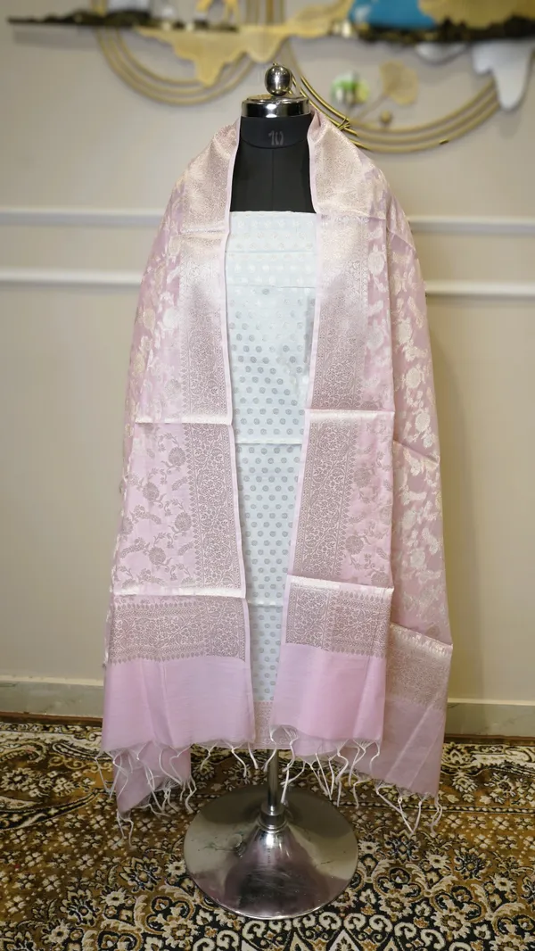 Banarasi_Zari_Woven_Unstitched_Suit_Fabric