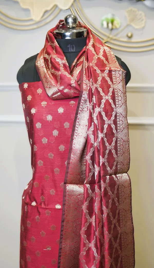 Banarasi_Zari_Woven_Unstitched_Suit_Fabric