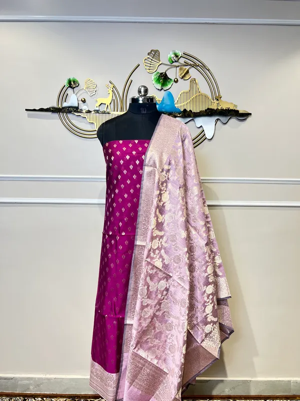 Lavender_Woven_Floral_Suit_for_Women