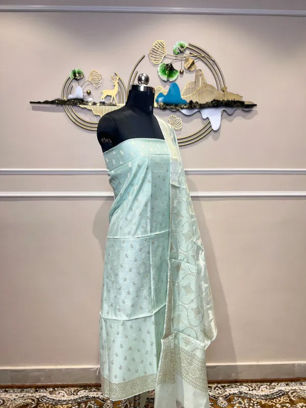 Mint_Woven_Suit_For_Women