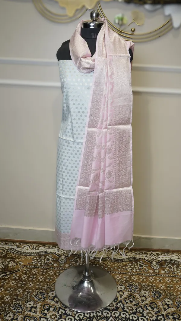 Banarasi_Zari_Woven_Unstitched_Suit_Fabric