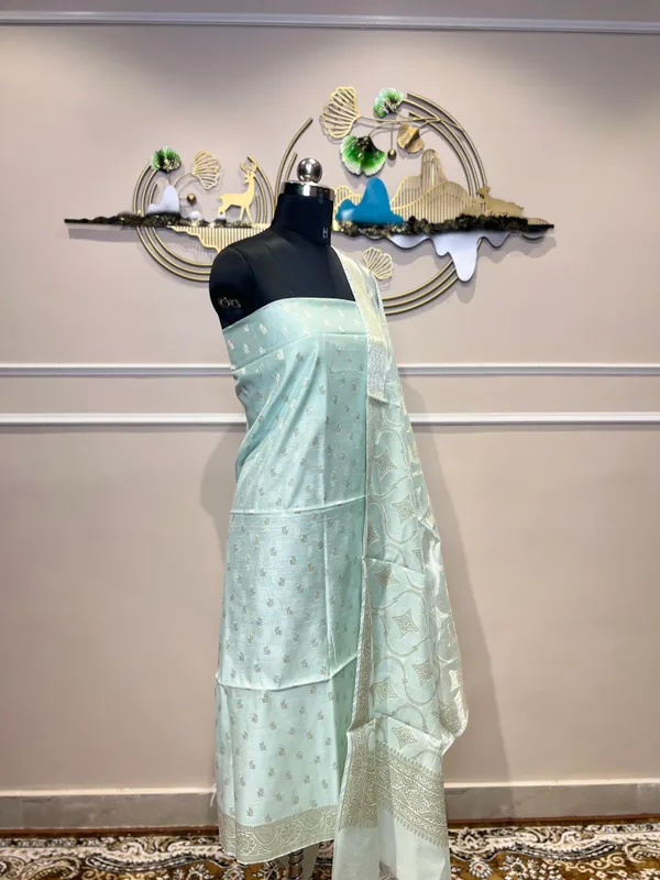 Mint_Woven_Suit_For_Women