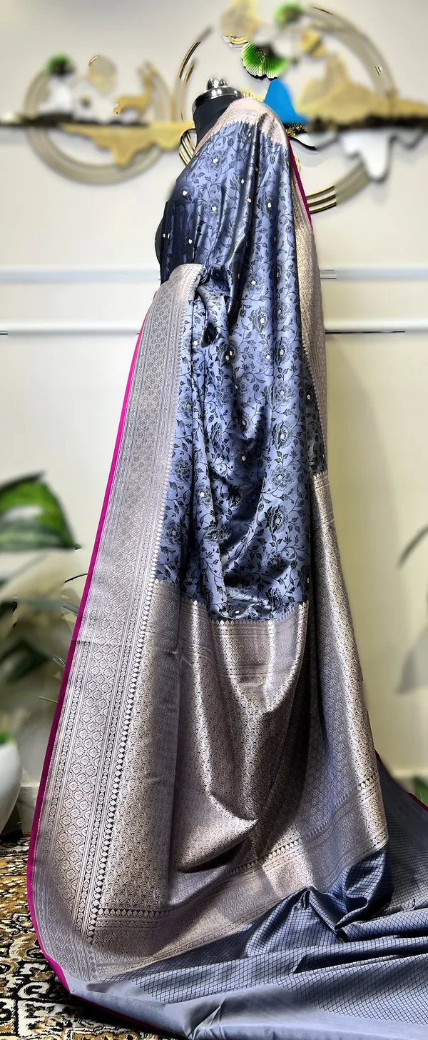 Banarasi_Mushroo_Silk_Tanchui_Saree