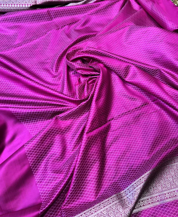 Banarasi_Mushroo_Silk_Tanchui_Saree