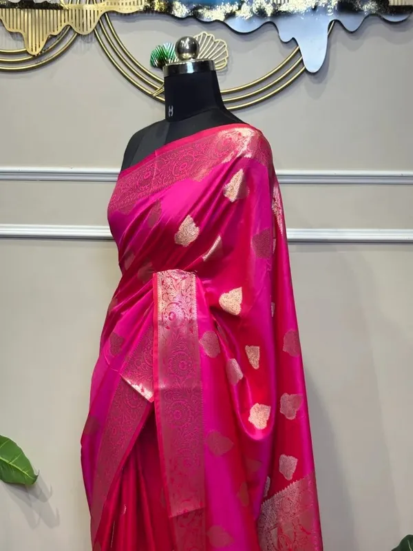 Banarasi_Badi_Buti_Katan_Silk_Saree