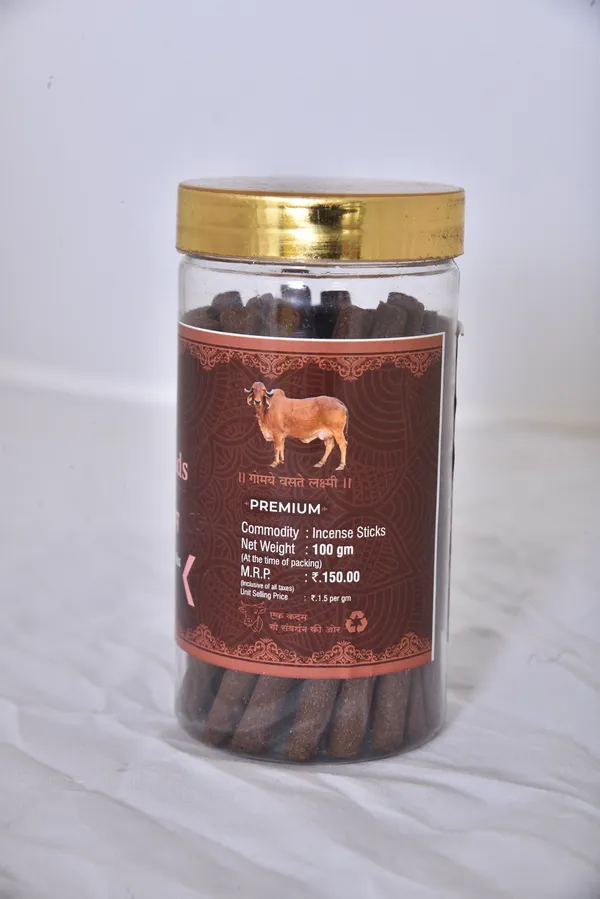 Sai_Avinya_Divine_Woods_Cow_Dung_Incense_Sticks