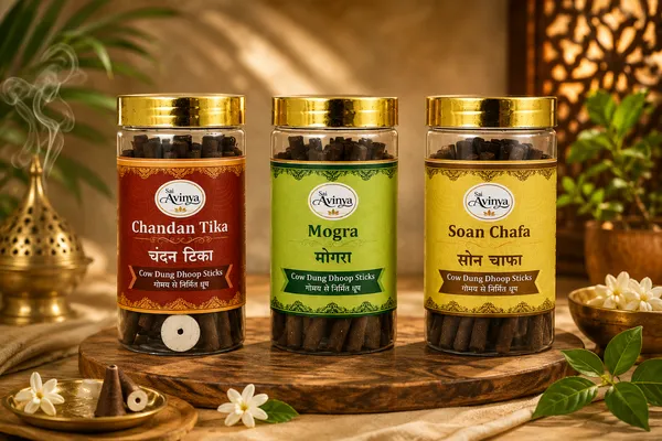 Sai_Avinya_Chandan_Tika_,Mogra_&_Soan_Chafa_Cow_Dung_Dhoop_Sticks_Pack_Of_3