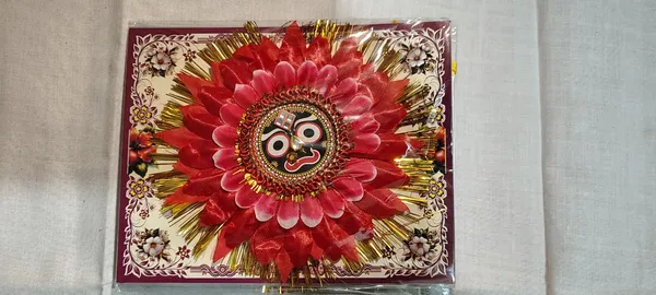 Sidharth_Enterprises-rakhi-Red,_Cream,_Green,_Gold