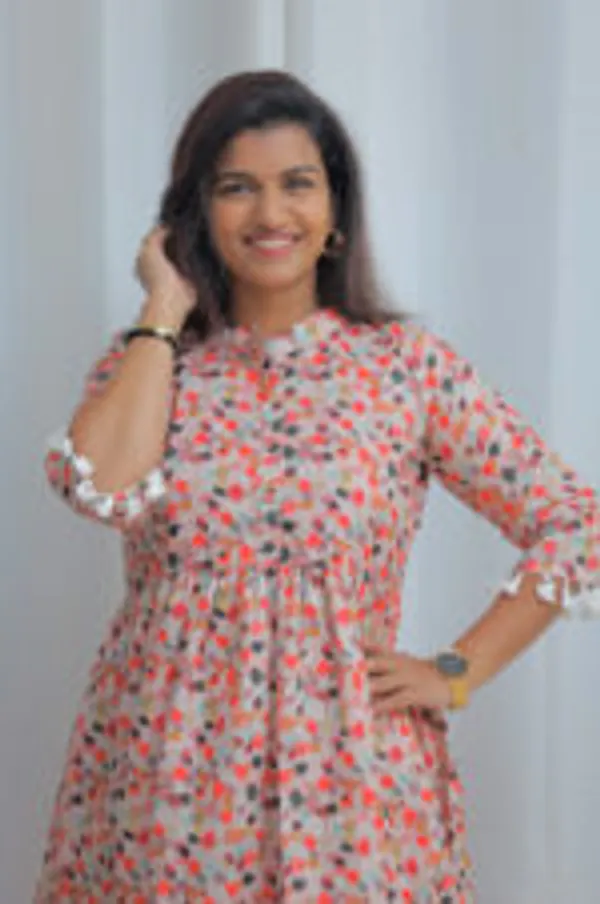 Sugar_Bloom_Pink_Cotton_Maxi_Dress_With_Puff_Sleeves