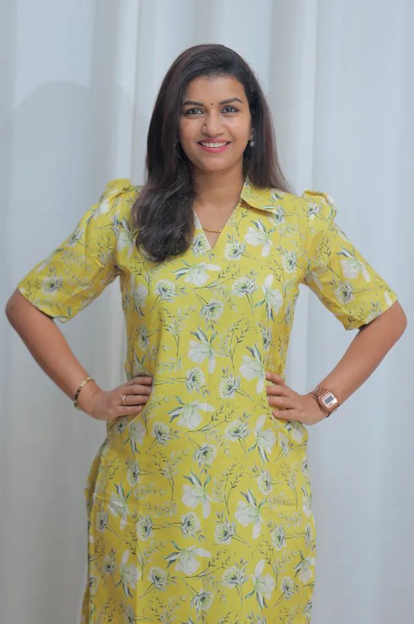 Sunny_Bloom_Yellow_Floral_Linen_Kurti_With_Collar_Neck