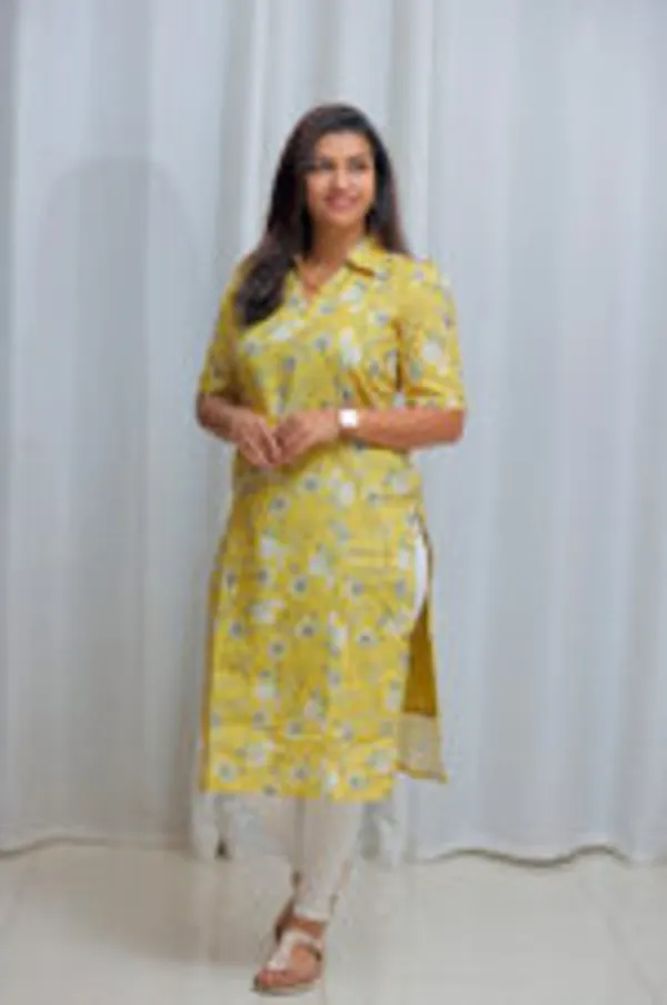 Sunny_Bloom_Yellow_Floral_Linen_Kurti_With_Collar_Neck