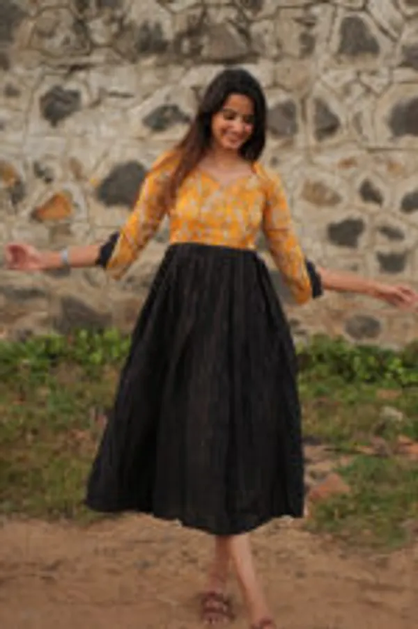 Amber_Noir_Silk_Slub_Maxi_In_Mustard_Black