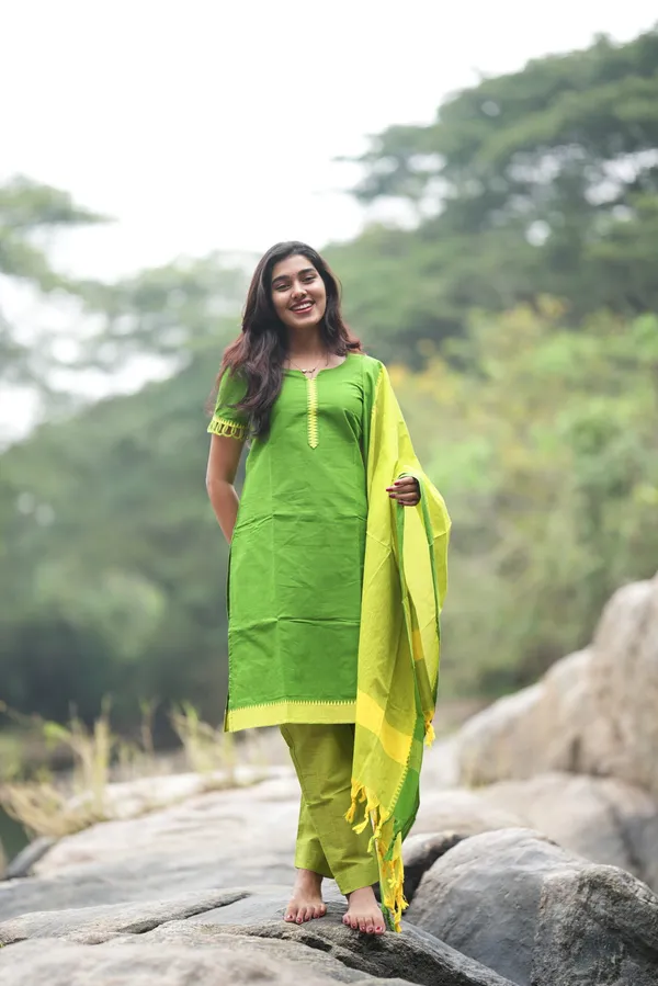 Limeaura_Handloom_Kurti_Set