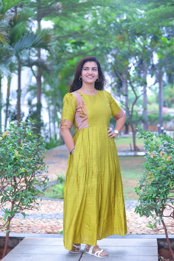 Olive_Green_Silk_Maternity_Maxi_Dress_With_Contrast_Patch_Feeding_Friendly