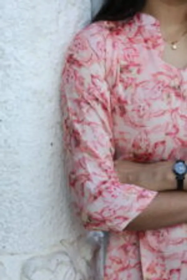 Peach_Floral_Printed_Cotton_Maxi_Dress_Elegant_Comfortable_Everyday_Wear