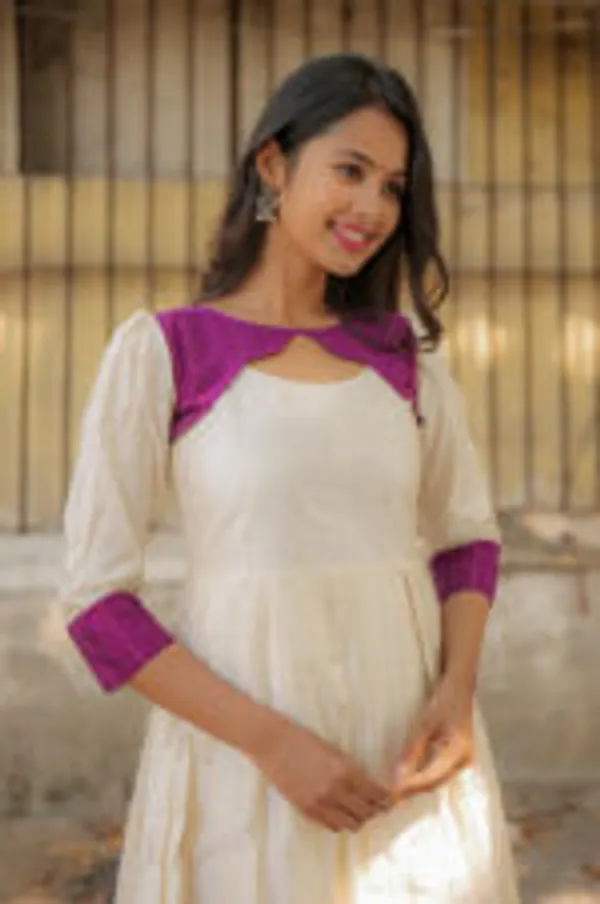Twilight_Petal_Maxi_Violet_Ivory_Blend
