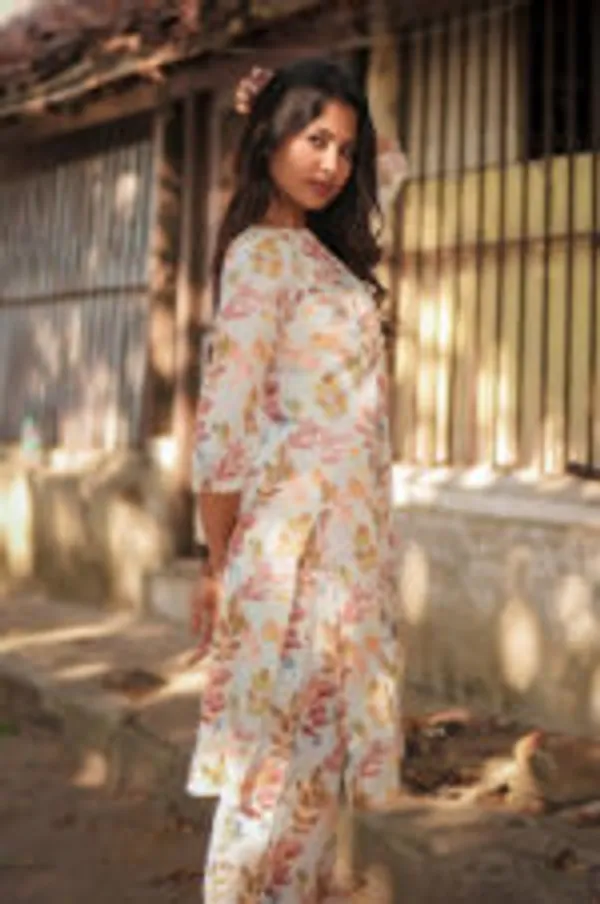 Blossom_Drift_Co_Ord_Soft_Pastel_Leafy_Print
