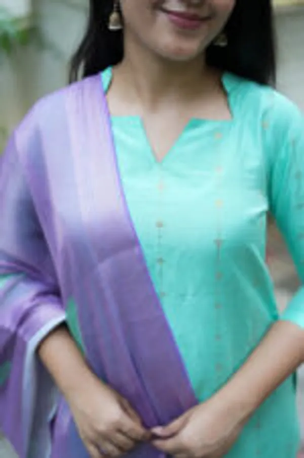 Mint_Bloom_Kurti_Set_Raw_Slub_Silk_Charm