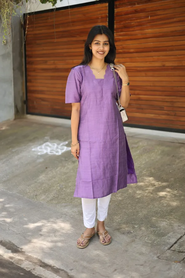 Purple_Silk_Kurti_With_Scallop_Neck_Elegant_Festive_Casual_Wear