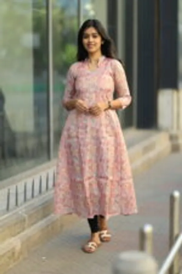 Pink_Floral_Cotton_Maxi_Frock_Elegant_Everyday_Wear