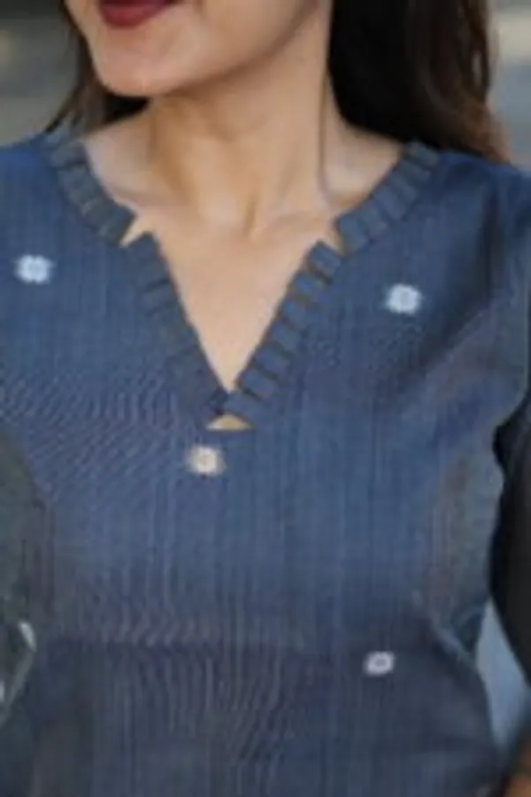 Blue_Handwoven_Cotton_Kurti_Minimal_Everyday_Elegance