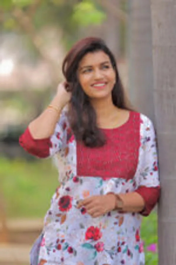 Rosy_Hues_Floral_Cotton_Kurti_For_Your_Everyday_Twirl