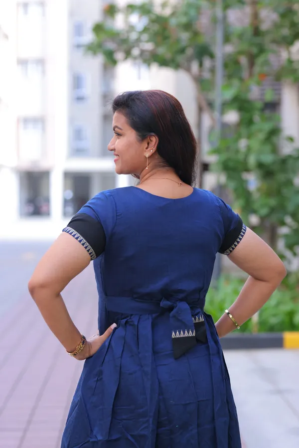 Navy_Blue_Slub_Silk_Maternity_Maxi_Dress_With_Black_Border_Elegant_Comfortable_Pregnancy_Wear