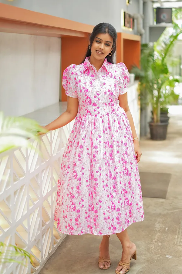 Blush_Bloom_Maxi_White_Pink_Puff_Sleeve_Charm