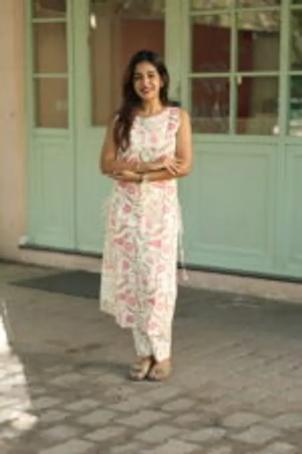 Ivory_Floral_Cotton_Coord_Set_Stylish_Everyday_Comfort