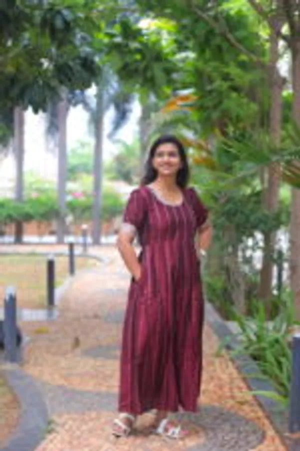 Maroon_Silk_Cotton_Maternity_Maxi_Dress_Stylish_Everyday
