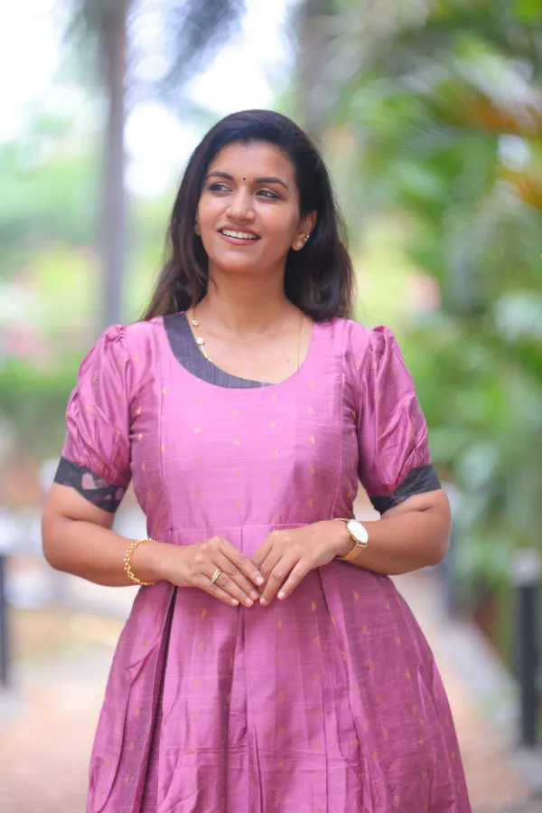 Pink_Silk_Cotton_Maternity_Maxi_Dress_Elegant_Everyday
