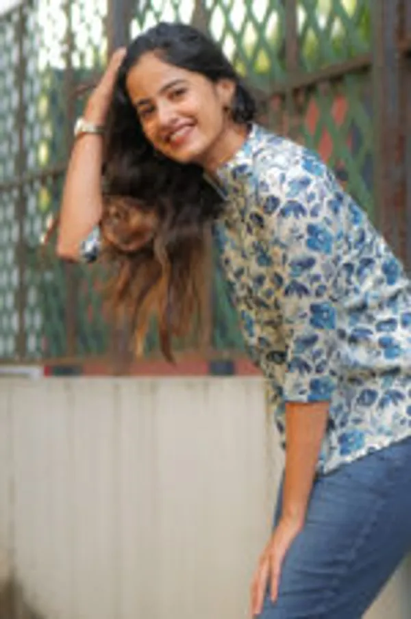 Breezy_Bloom_Blue_Floral_Mul_Mul_Short_Top