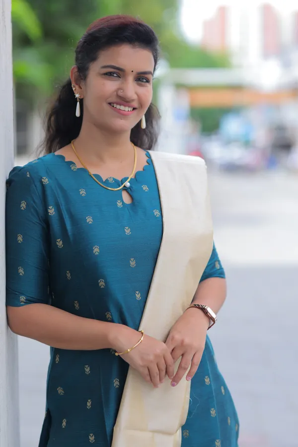 Teal_Blue_Cottonsilk_Butta_Kurti_With_Dupatta_Elegant_Everyday_Ethnic_Wear