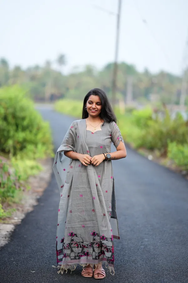 Ashbloom_Cotton_Kurti_Set