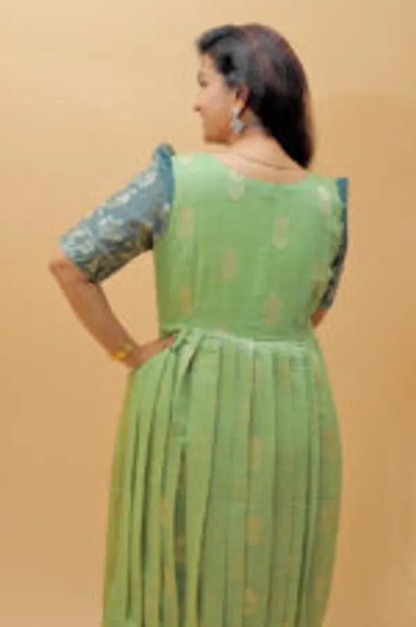 Ethnic_Green_Silk_Cotton_Maternity_Gown