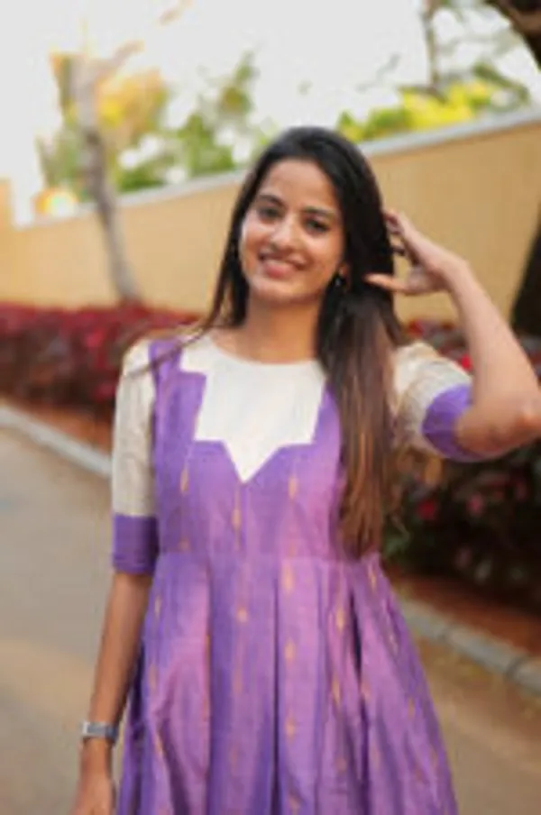 Elegant_Purple_Maxi_Frock_A_Blend_Of_Tradition_Modern_Elegance