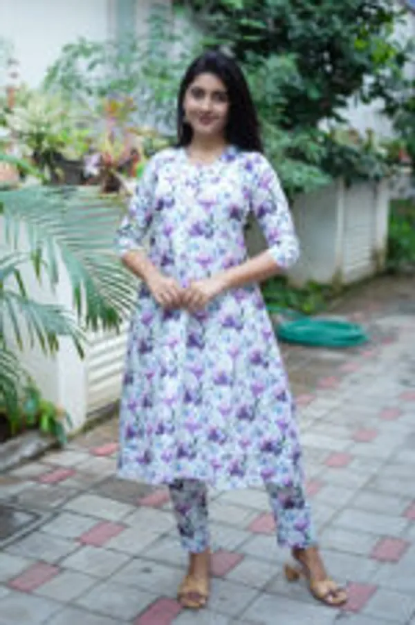 Lilac_Garden_Co_Ord_Breezy_Floral_Slub_Set