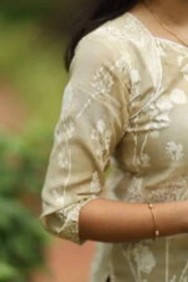 Beige_Floral_Cotton_Kurti_Elegant_Everyday_Ethnic_Wear