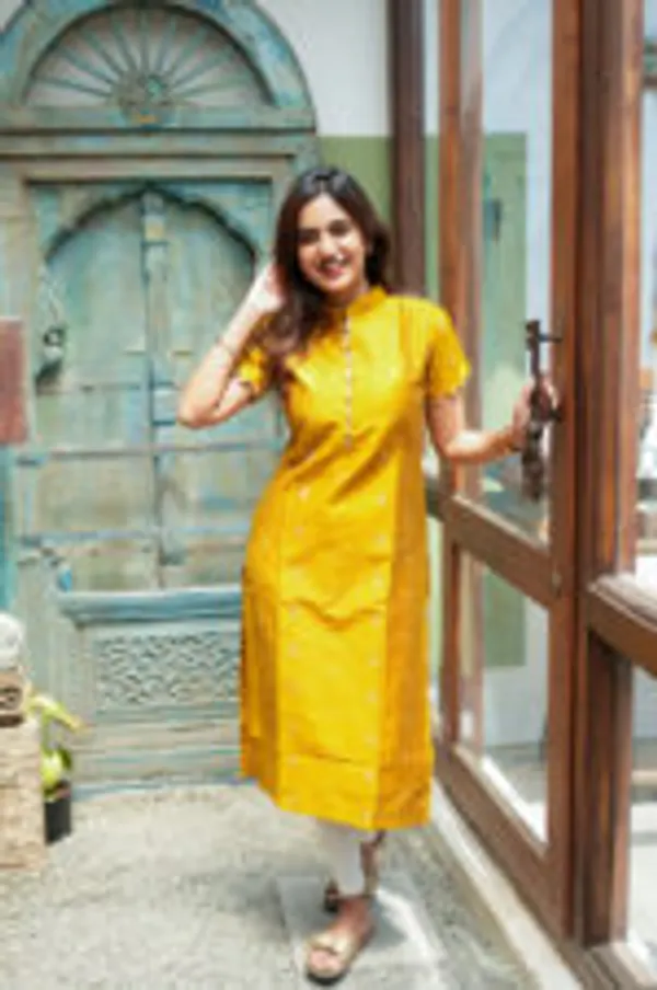 Sunbeam_Yellow_Handloom_Cotton_Kurti