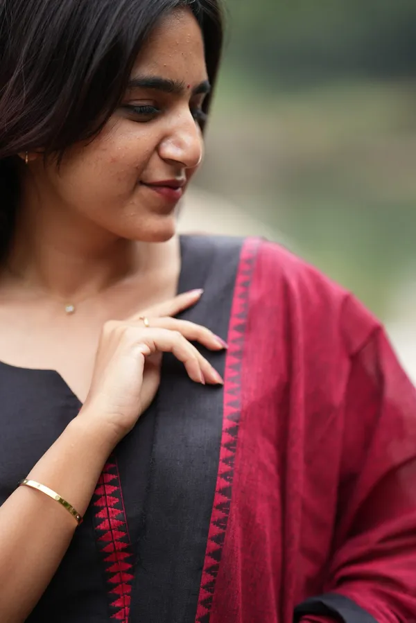 Noirberry_Handloom_Kurti_Set