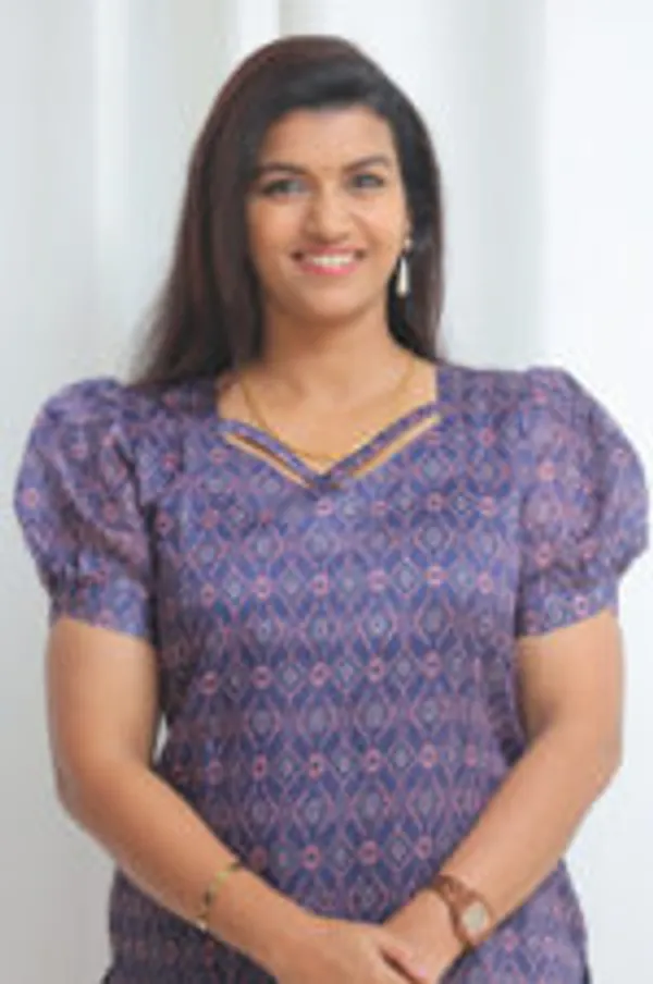 Diamond_Muse_Silk_Organza_Kurti_With_Puff_Sleeves