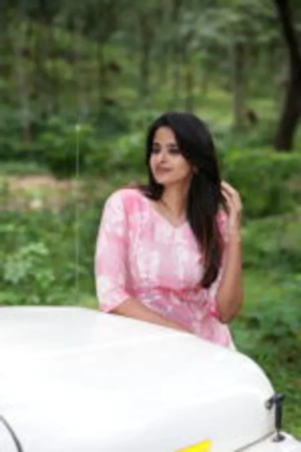 Pink_Cotton_Kurti_With_White_Floral_Print_Everyday_Comfort_Wear