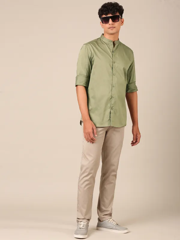 Men’s_Sage_Green_Regular_Fit_Satin_Shirt