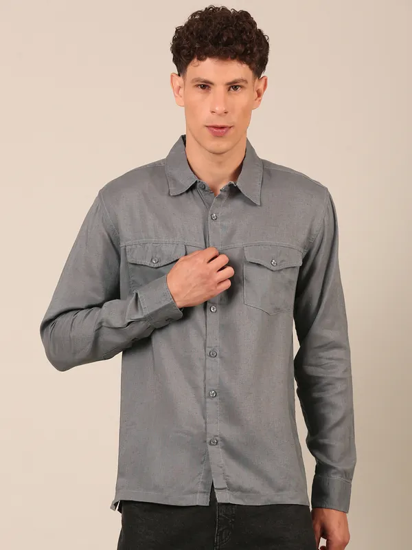 Men’s_Slate_Grey_Double-Pocket_Regular_Fit_Cotton-Linen_Shirt