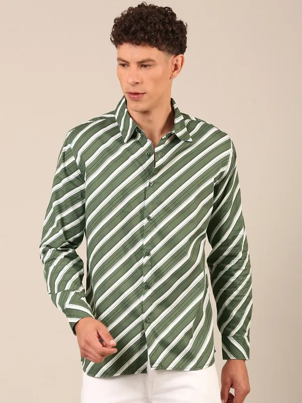 Men_S_Olive_Green_Diagonal_Stripe_Regular_Fit_Shirt